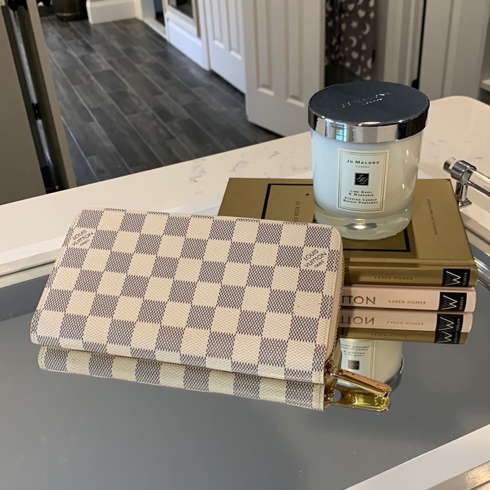 LV wallet
